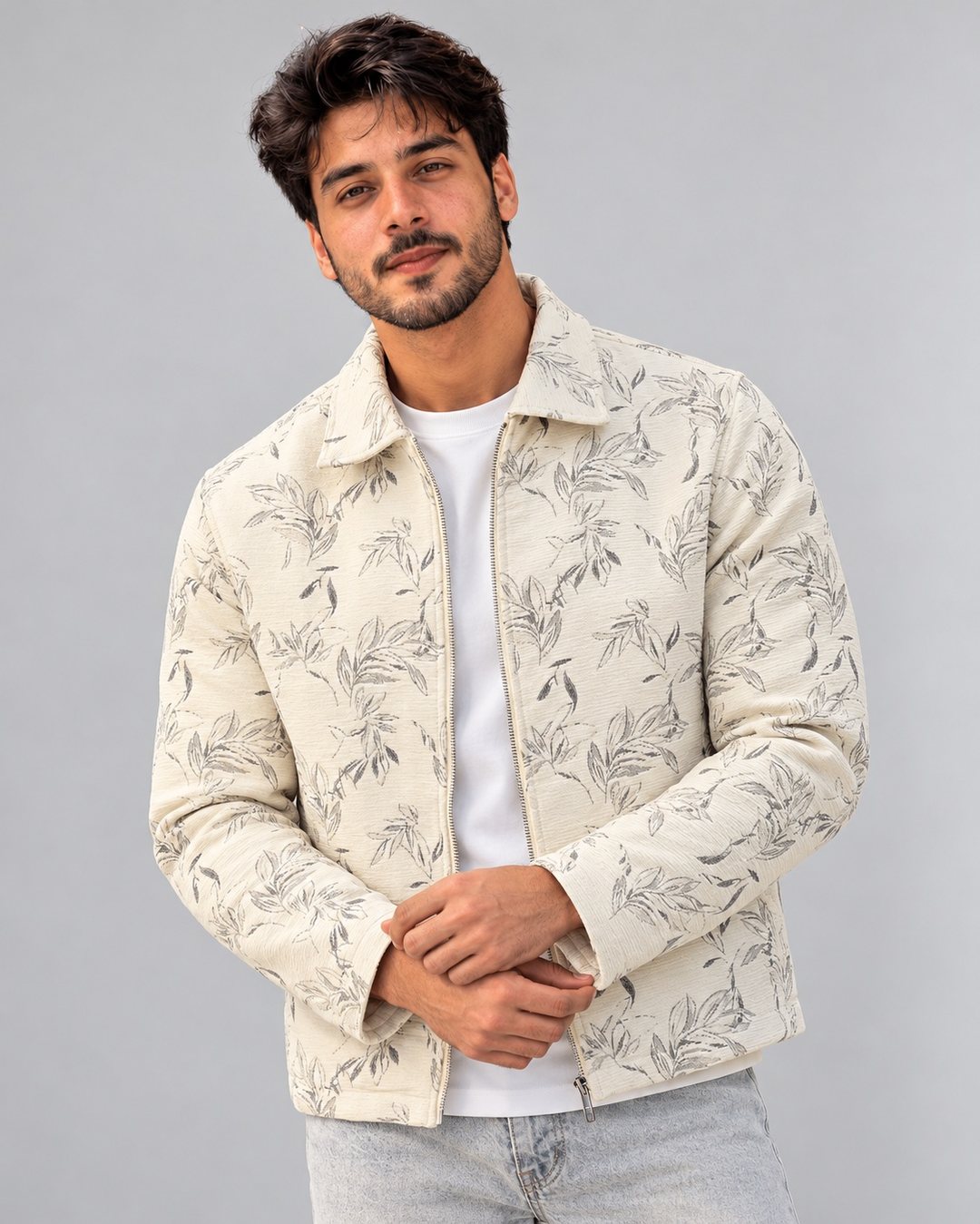 Veste SERO portée — détail col et zip